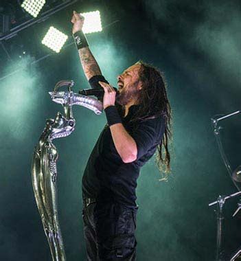 The Ultimate Korn Setlist - Saw other subreddits doing this so thought I might start one here. . Korn setlist